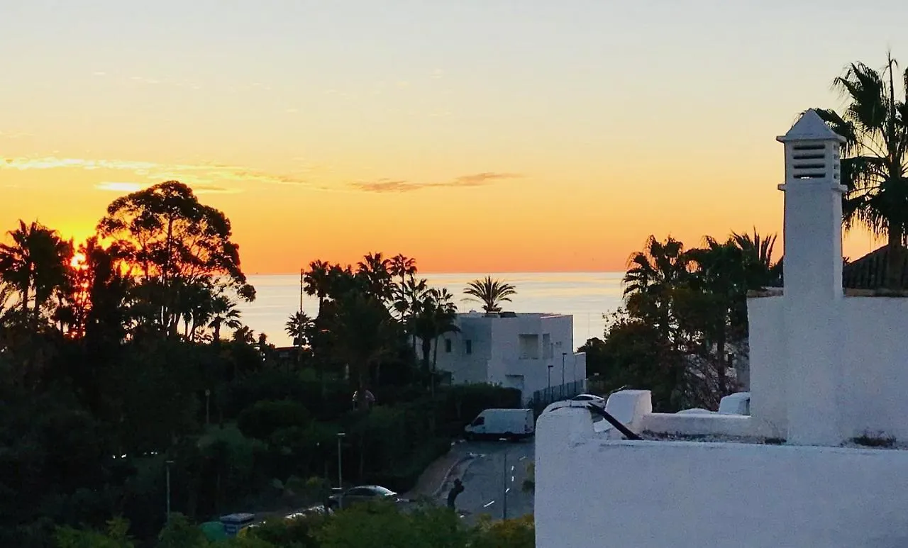 アパート Stunning Penthouse Just Footsteps Away From Estepona'S Beaches スペイン